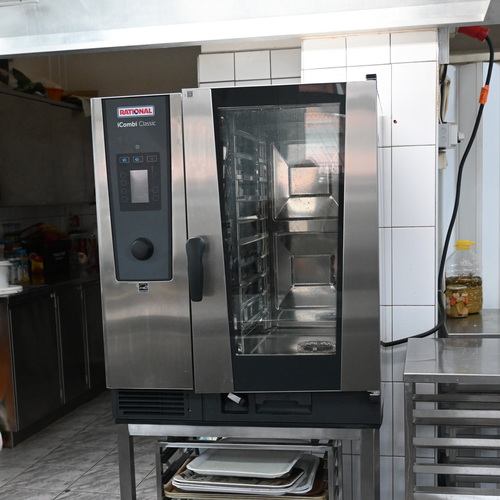 Service Image